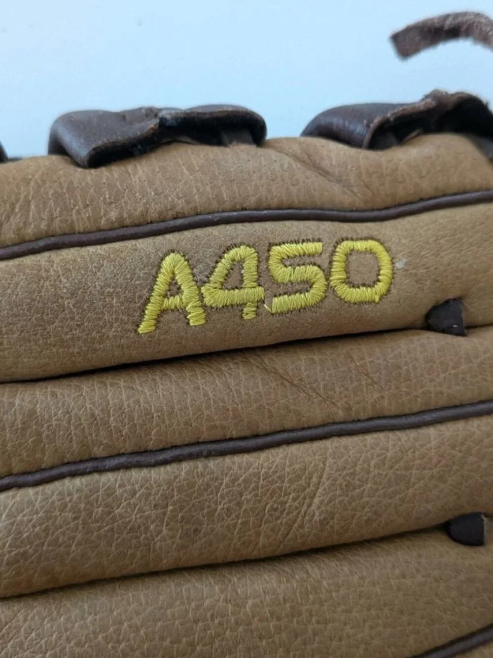 Wilson A450 Baseball Glove 9" Left -Handed Throw T-Ball Genuine Leather - Picture 4 of 6